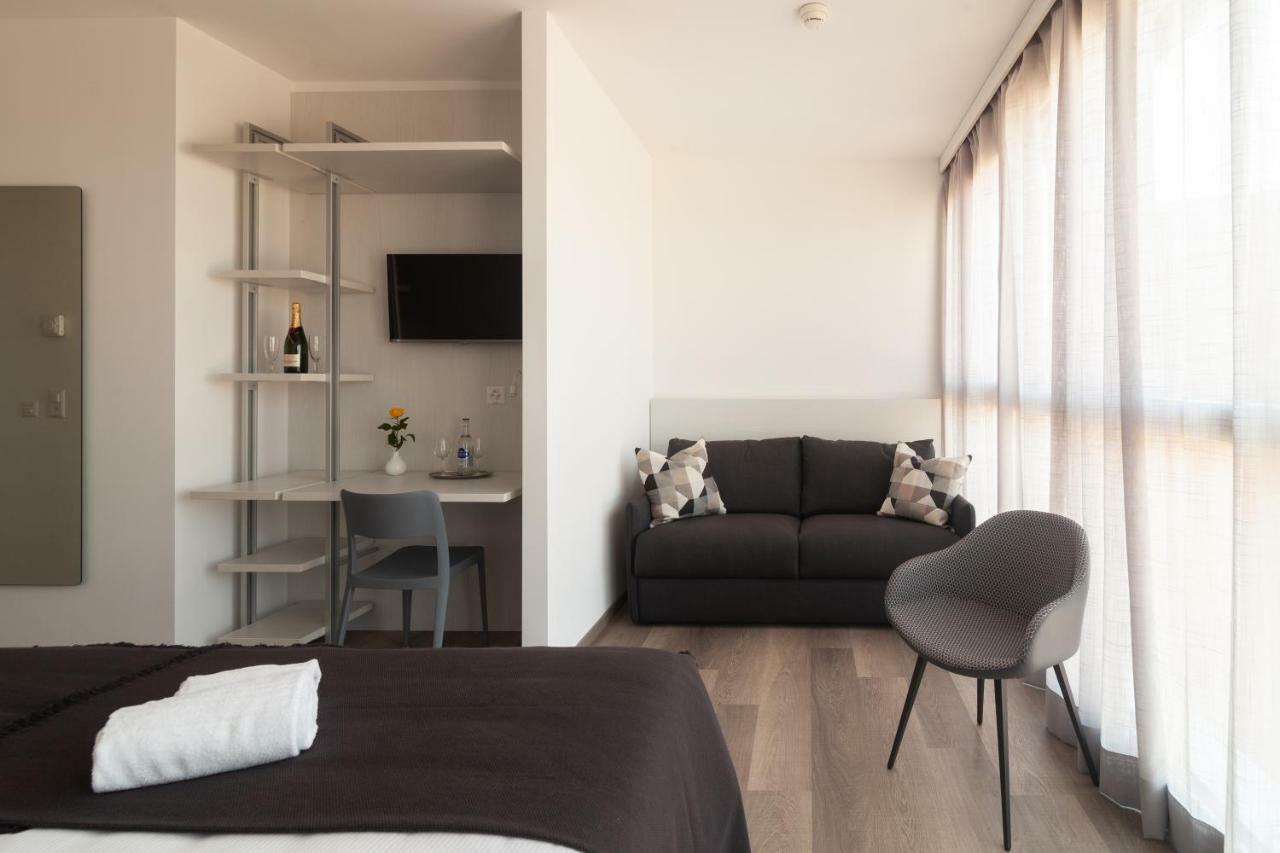Hotel Albergo Milano Мендризио Экстерьер фото