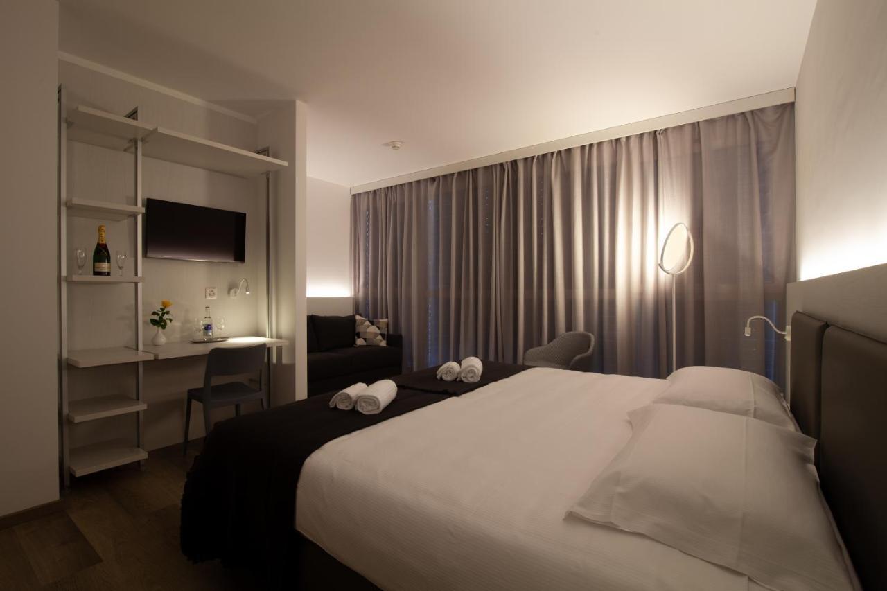 Hotel Albergo Milano Мендризио Экстерьер фото