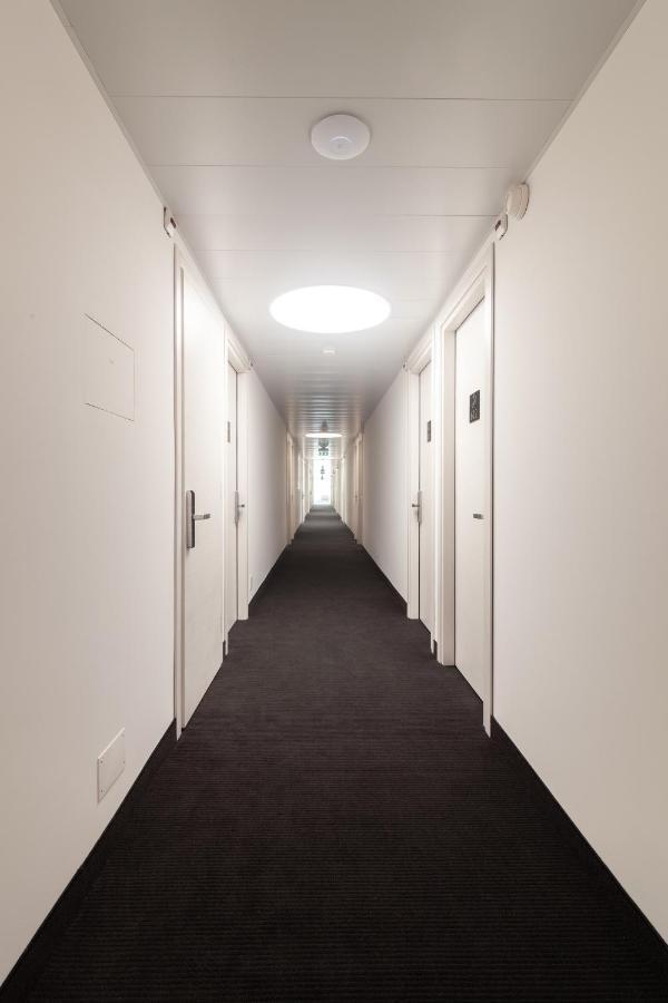 Hotel Albergo Milano Мендризио Экстерьер фото